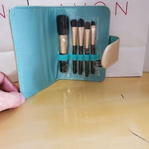 Essential Mini Brush Kit